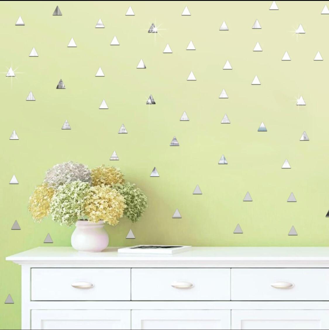 100 PCS/Set Triangular Mirror Sticker 3D Acrylic Mirrored Decals DIY Removable Decals Ornaments Room Home Decoration Wall Sticker
