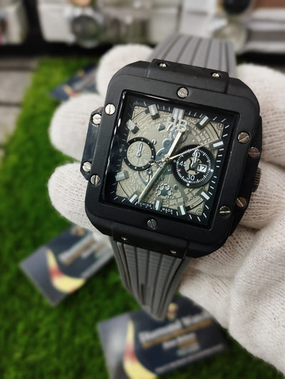 Hublot Gents Watch Date working Powar Lock Different color available