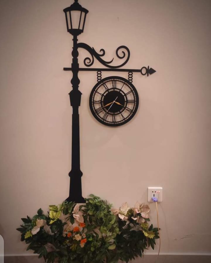 Wooden clock