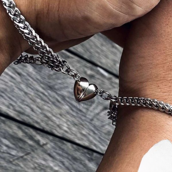 Magnet Relationship Couple Bracelets With Heart Shaped