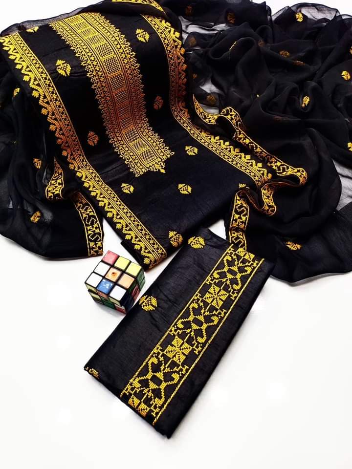 Linen 3Pc Fully Embroidered With Bember Emb Duppata unstich